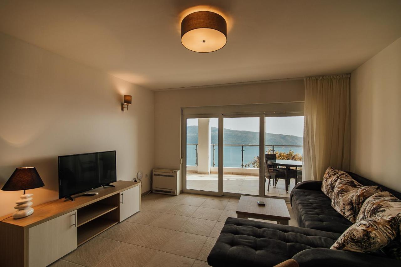 Vista Residence Херцег-Нови Экстерьер фото
